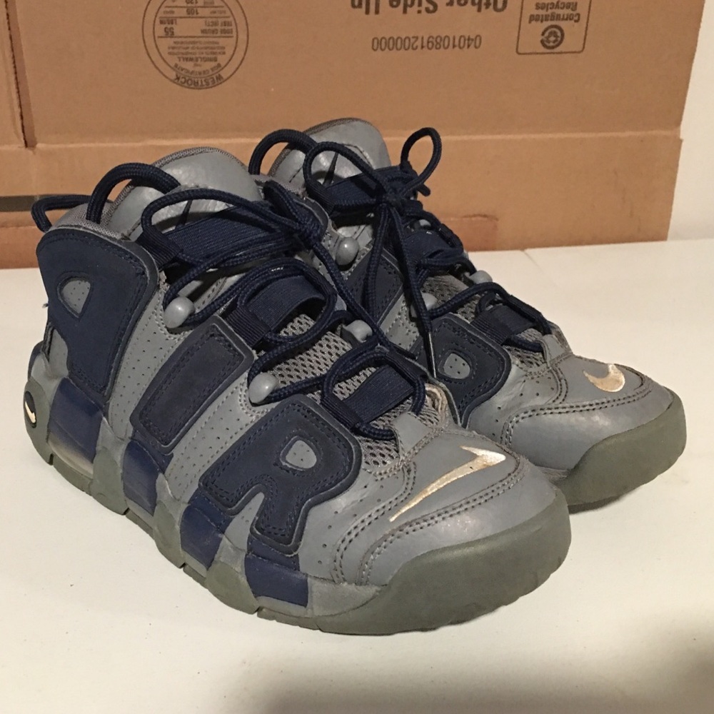 Nike Air Uptempo GS Grey Midnight Navy Blue Size 6.0 Youth